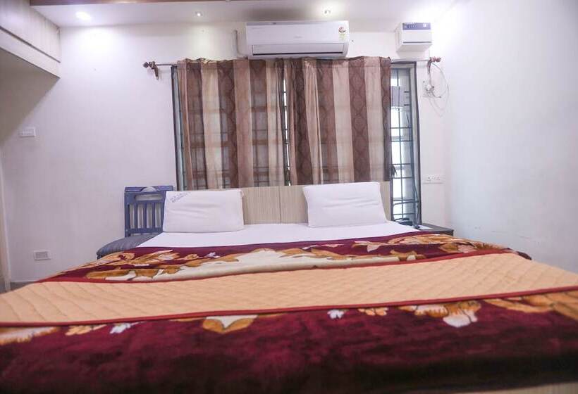 هتل Ulo Maheshwari Villa