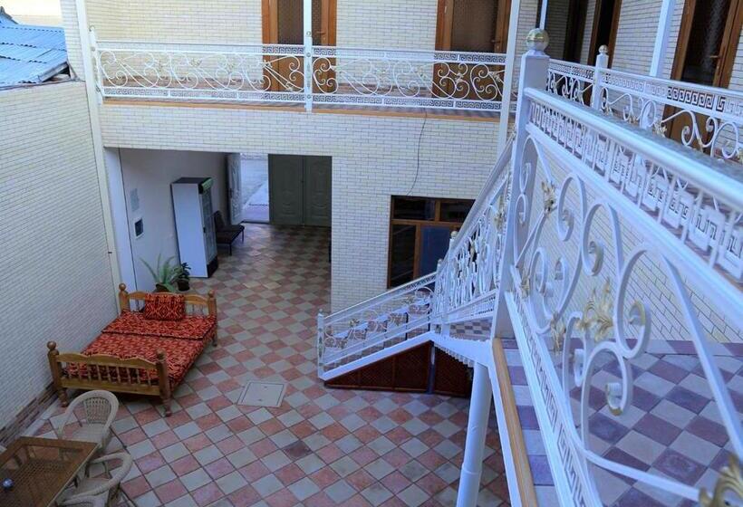 بنسيون Premier