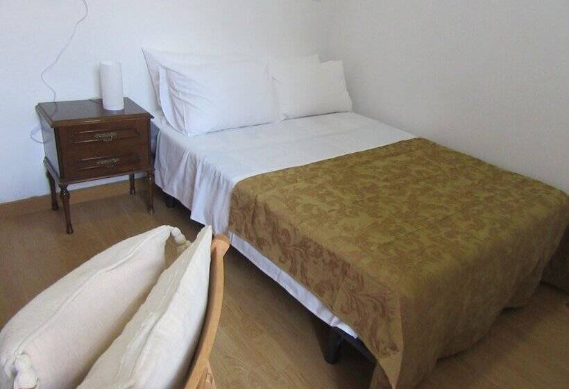 Pension La Corredera