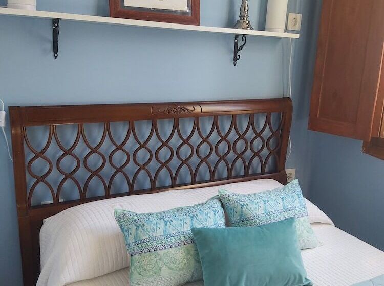 Pension La Corredera