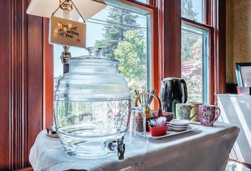 住宿加早餐  Mamere's Guest House