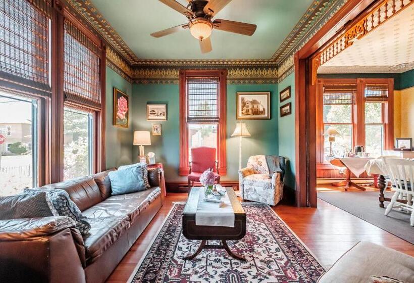 住宿加早餐  Mamere's Guest House