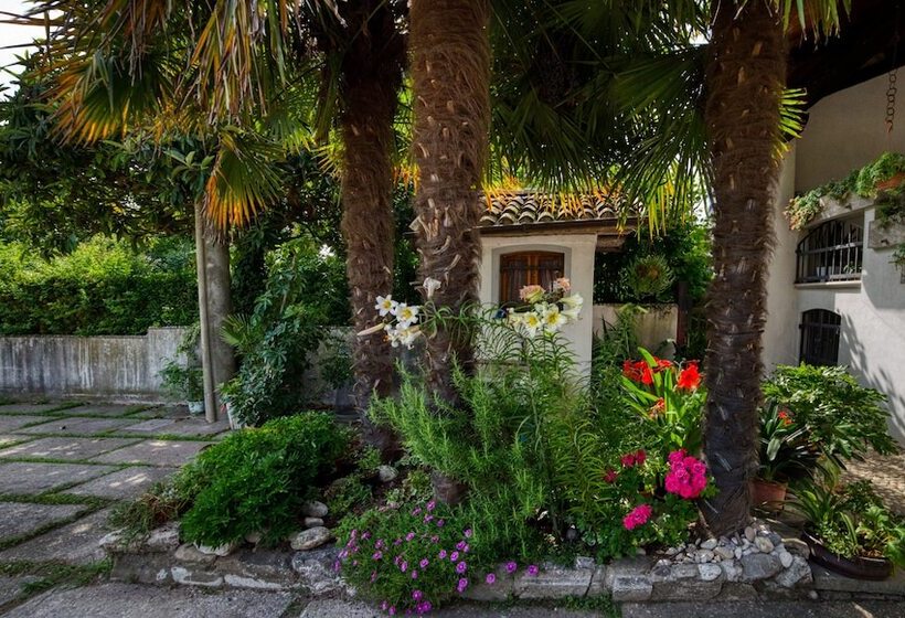 مبيت وإفطار Villa Casa Sonia