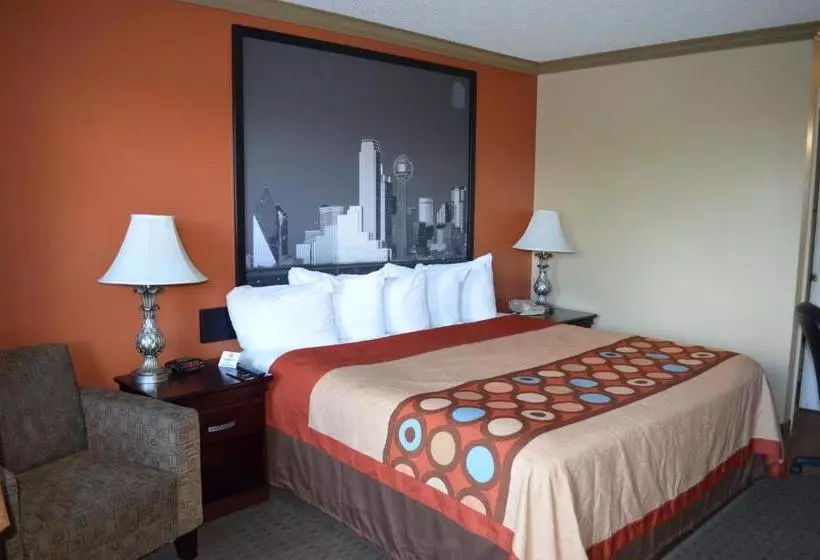 Hotelli Hill Country Inn And Suite