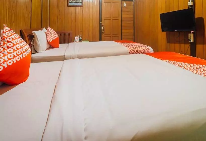 هتل Oyo 1300 Crecia Residence