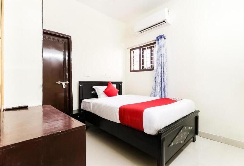 هتل Oyo 46726 Victory Grand