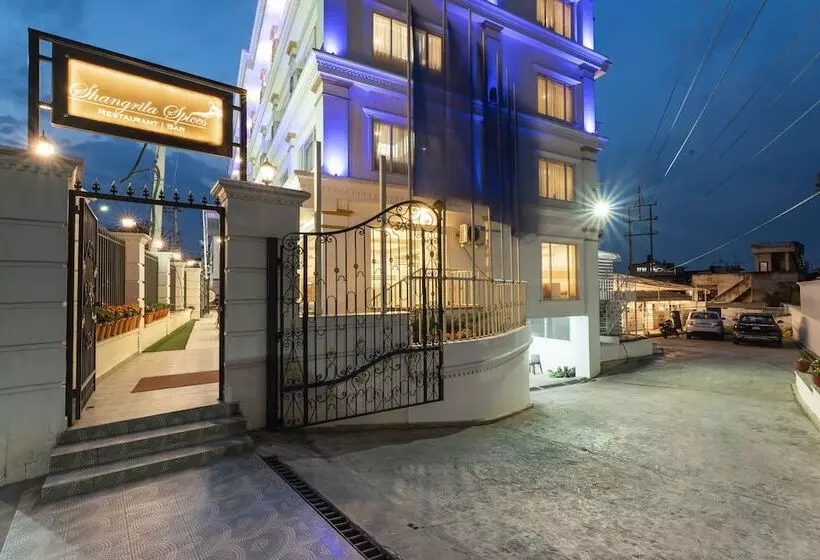 هتل Shangrila Blu