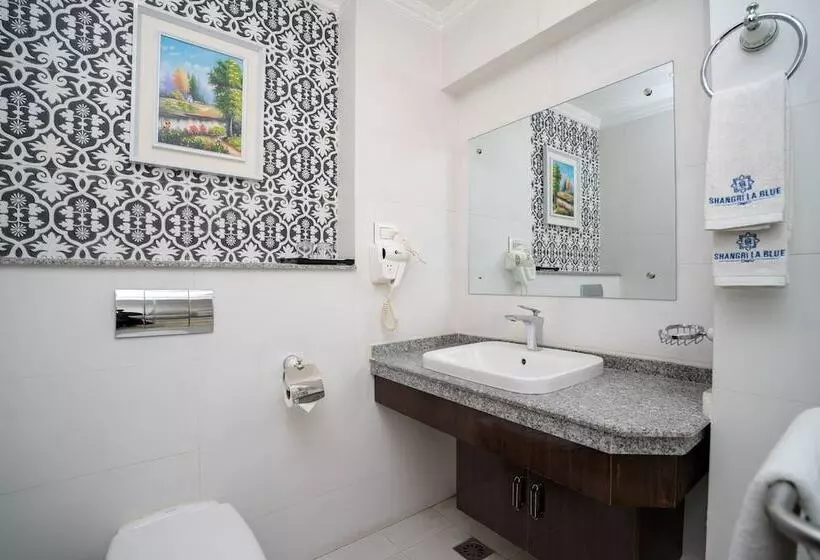 هتل Shangrila Blu