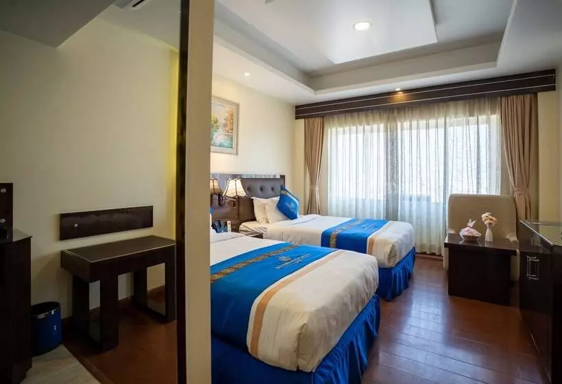 هتل Shangrila Blu