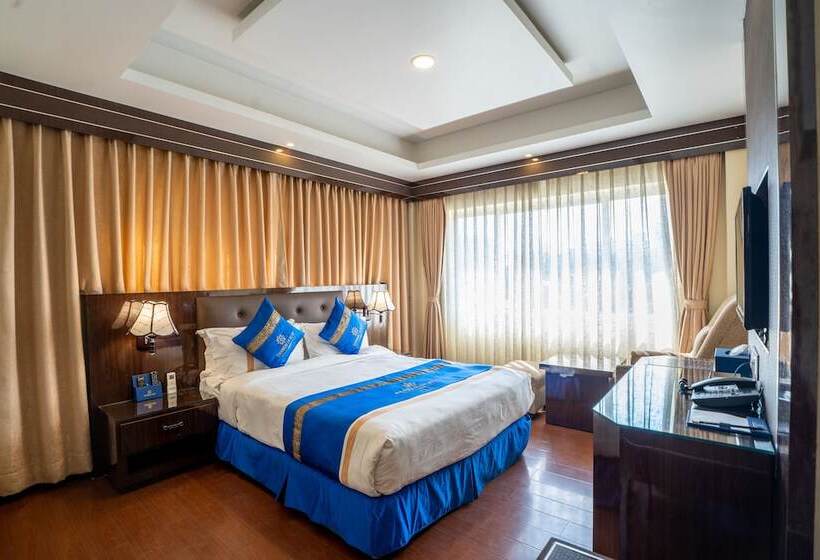 هتل Shangrila Blu