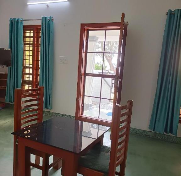 Bed & Breakfast Kadalamma Beach Homestay