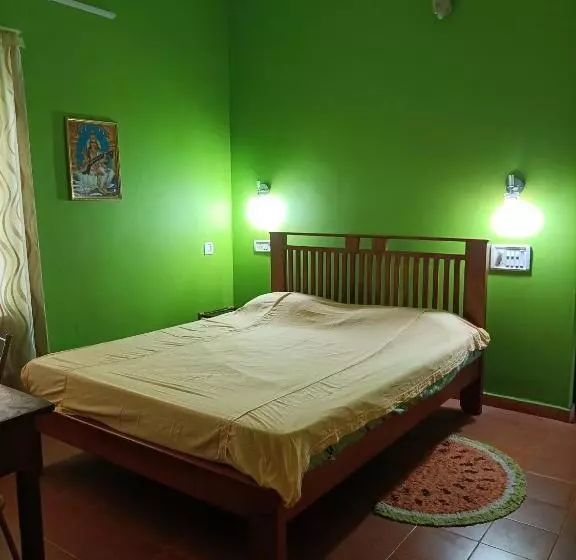 ベッドアンドブレックファースト Kadalamma Beach Homestay