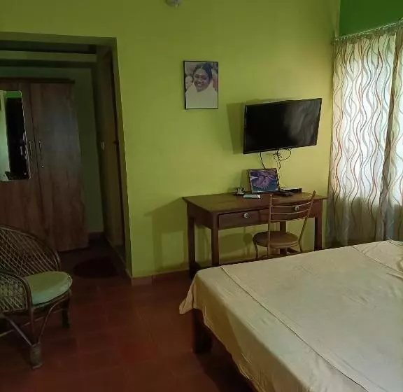 ベッドアンドブレックファースト Kadalamma Beach Homestay