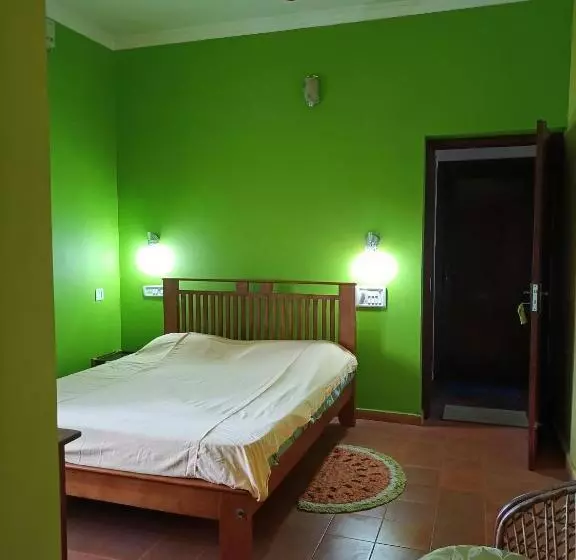 ベッドアンドブレックファースト Kadalamma Beach Homestay