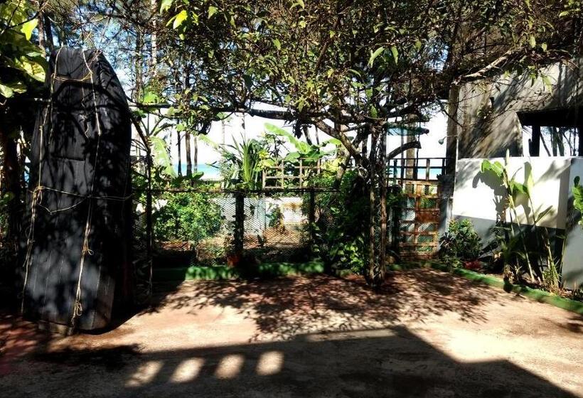 Bed & Breakfast Kadalamma Beach Homestay