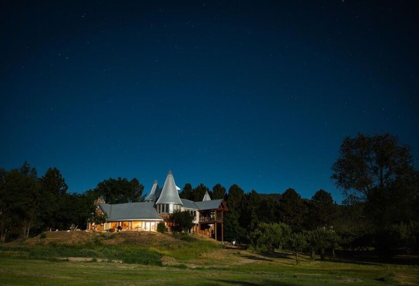 민박 Wisehart Springs Inn