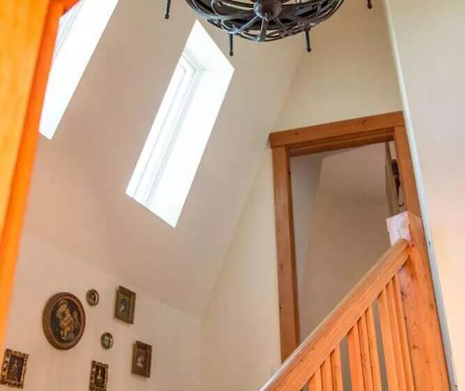 Aamiaismajoitus (B&B) Wisehart Springs Inn