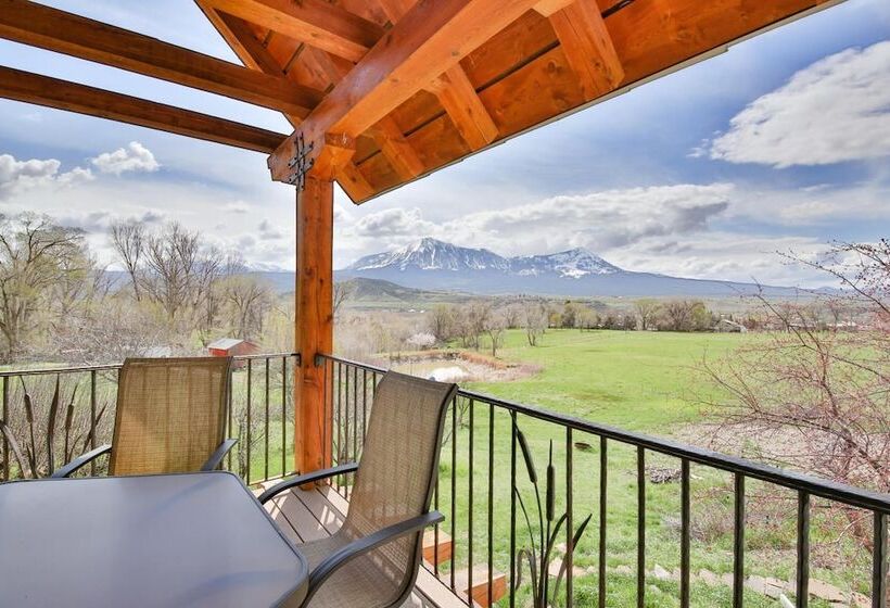 민박 Wisehart Springs Inn