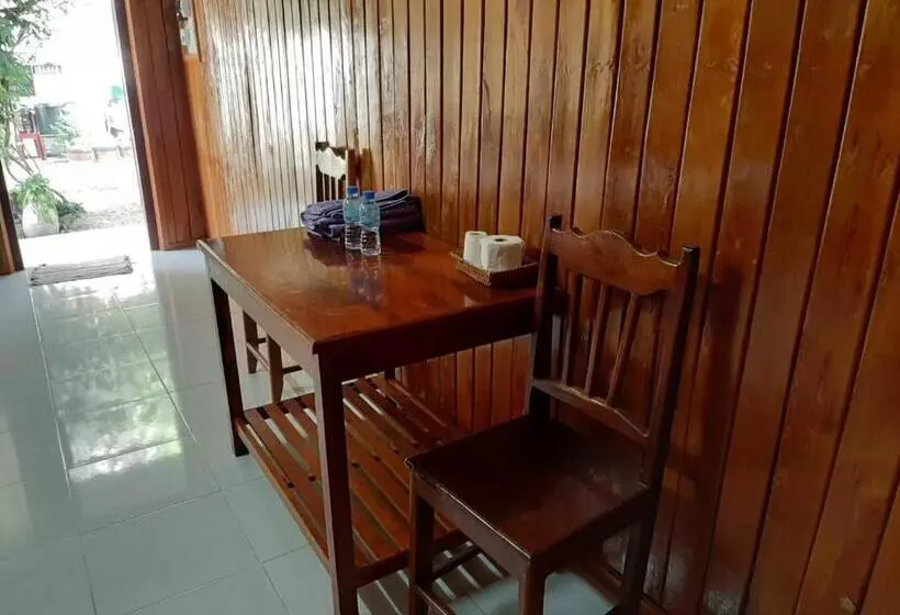 Hotelli Song Lao Guesthouse