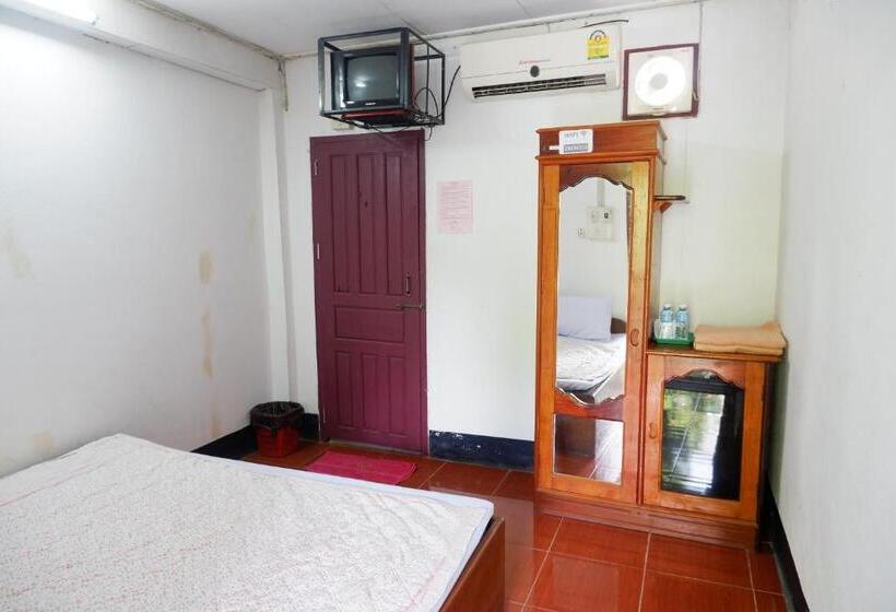 בית מלון כפרי Song Lao Guesthouse