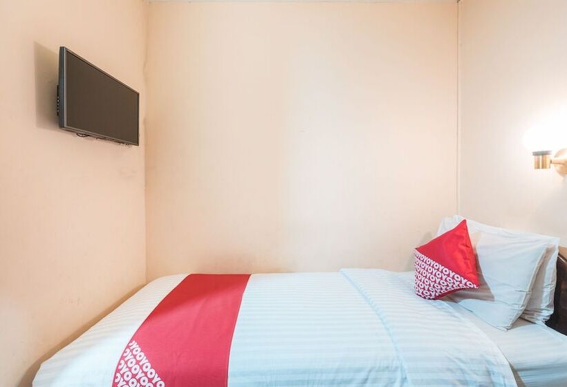 Hotel Capitol By Oyo Rooms