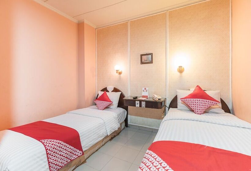 Hotel Capitol By Oyo Rooms