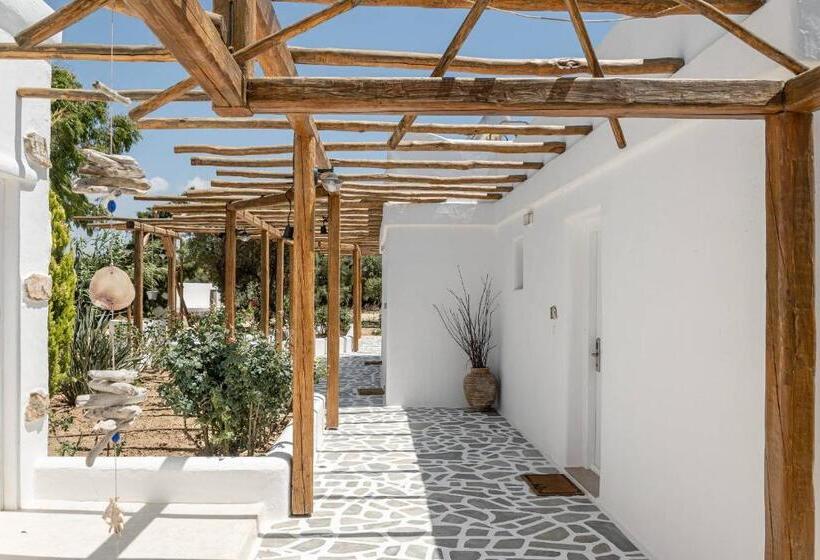 Hotel Glaronissi Beach