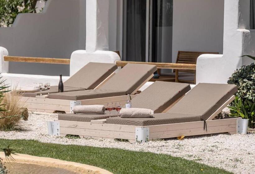 Hotel Glaronissi Beach