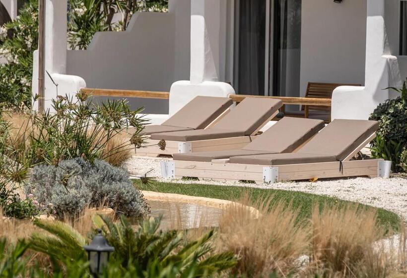 Hotel Glaronissi Beach