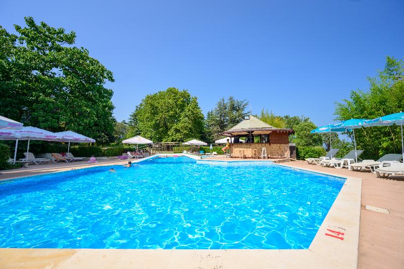 בית מלון כפרי International House Of Journalists