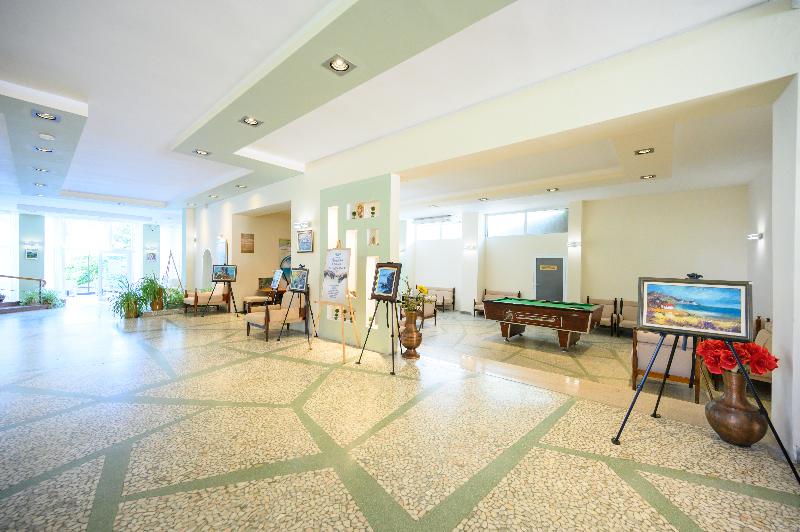 בית מלון כפרי International House Of Journalists