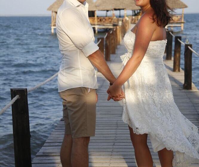 בית מלון כפרי Zanzibar Bay Resort & Spa