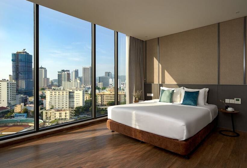 هتل Em Oi Boutique