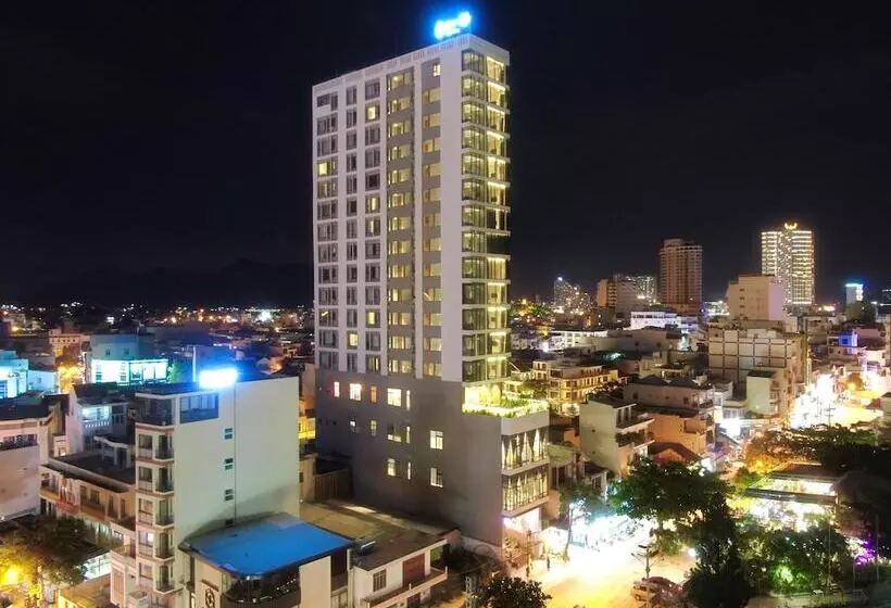 هتل Em Oi Boutique