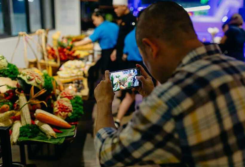 هتل Em Oi Boutique