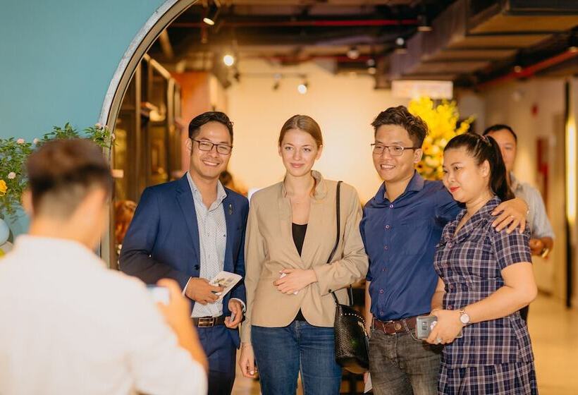 هتل Em Oi Boutique