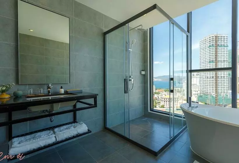 هتل Em Oi Boutique