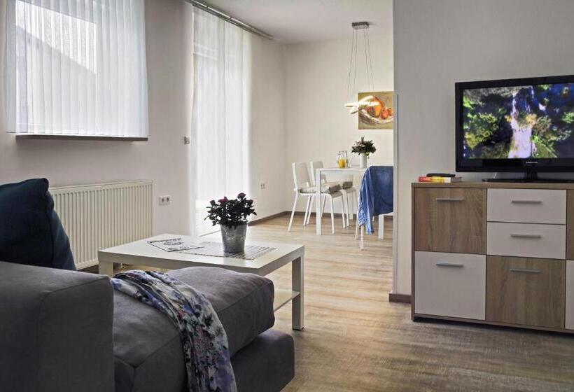 בית מלון כפרי Ferienwohnungen Lippold