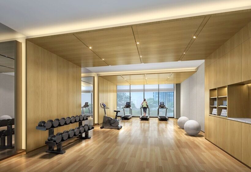 בית מלון כפרי Hilton Garden Inn Nujiang