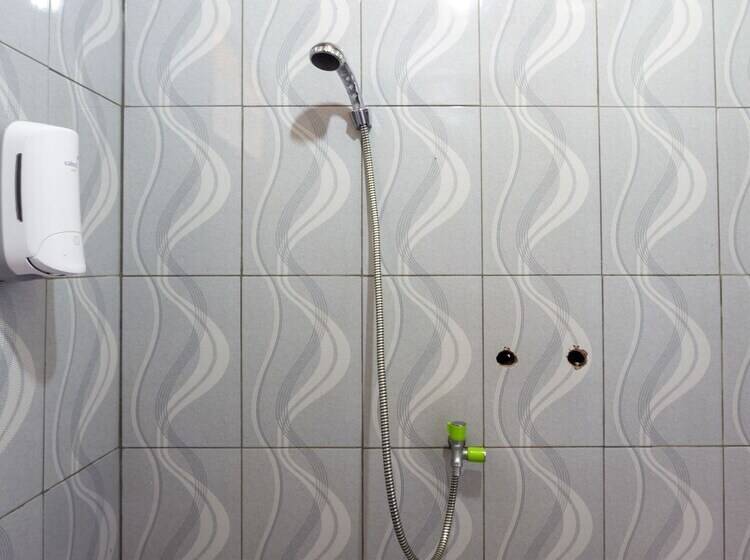 Hotel Pavo Resort By Oyo Rooms