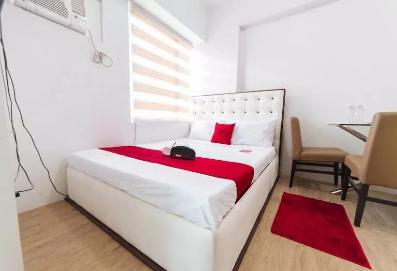 ホテル Reddoorz Premium @ Anuva Residences