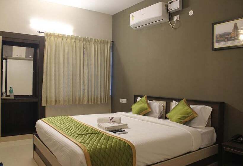 Hotell Viswa Residency By Azalea