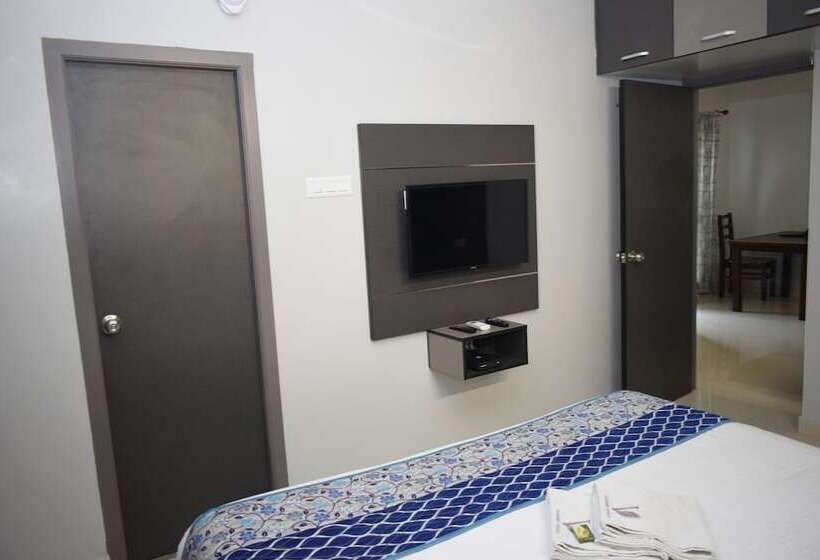 Hotell Viswa Residency By Azalea