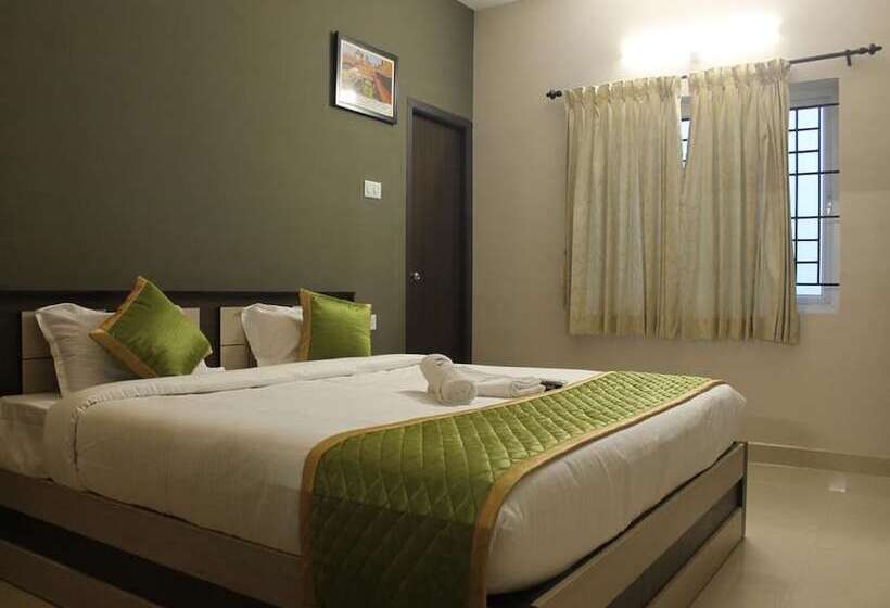 Hotell Viswa Residency By Azalea