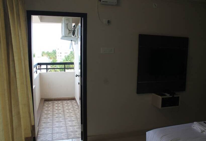 Hotell Viswa Residency By Azalea