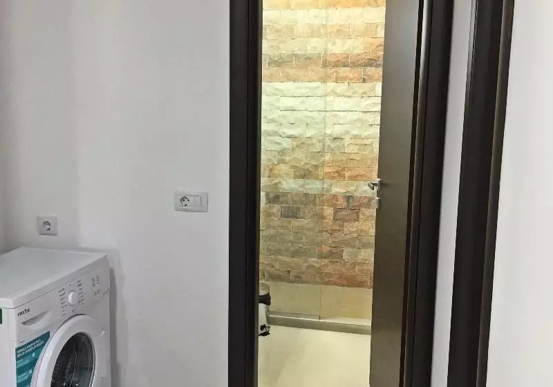 Lira Holiday Apartments