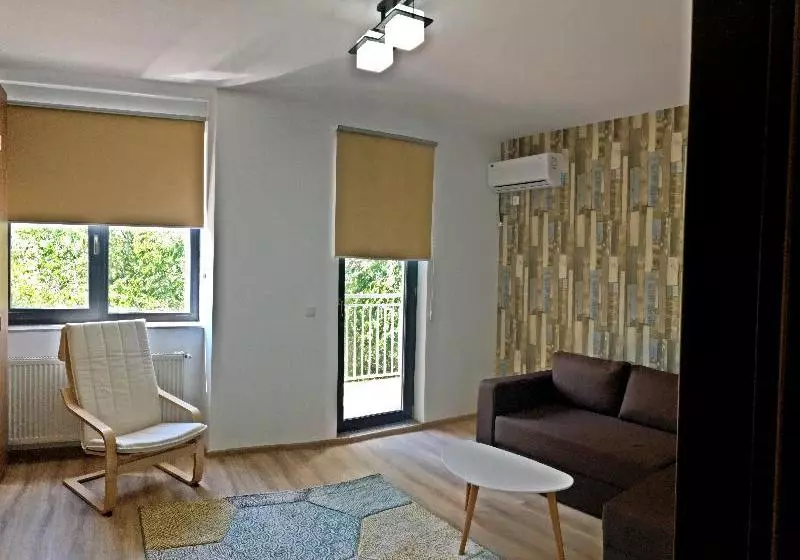 Lira Holiday Apartments