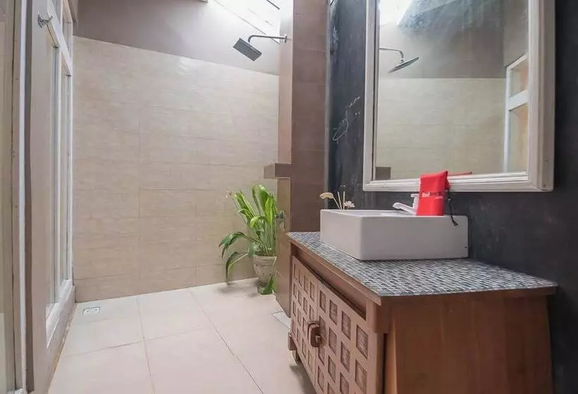 Majatalo Reddoorz Near Upi Setiabudi 2