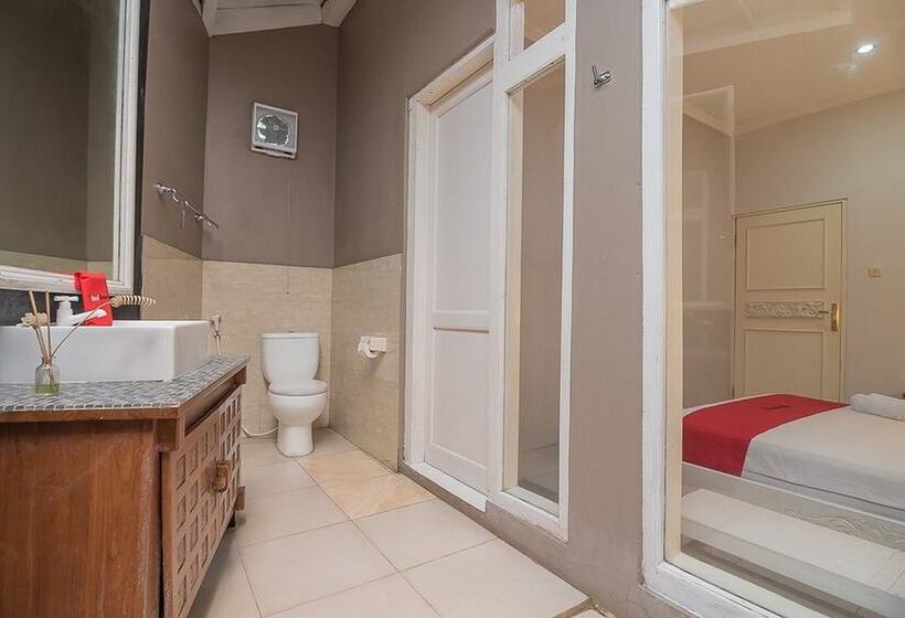 פנסיון Reddoorz Near Upi Setiabudi 2