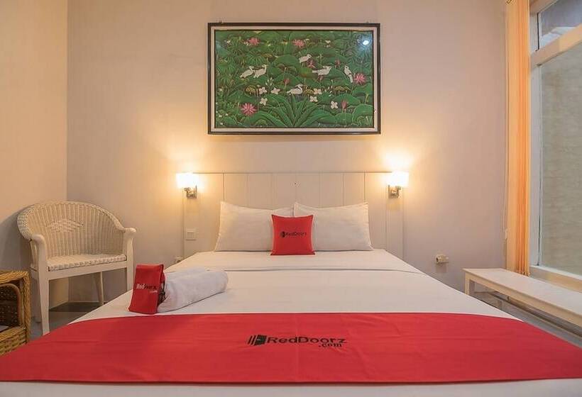 פנסיון Reddoorz Near Upi Setiabudi 2